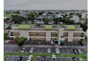 8850 Fontainebleau Blvd, Miami, FL 33172, Sold 10/12/18