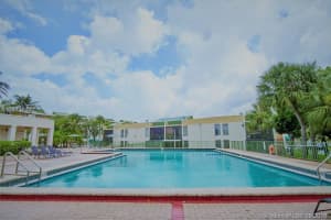 8850 Fontainebleau Blvd, Miami, FL 33172, Sold 10/12/18