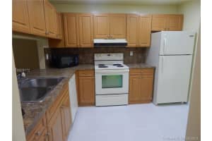 7500 NW 1st Ct, Plantation, FL 33317, Sold 11/01/18