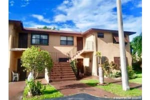 6882 NW 173rd Dr, Hialeah, FL 33015, Sold 10/26/18