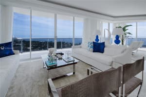 3801 NE 207th St, Miami, FL 33180, Sold 11/09/20