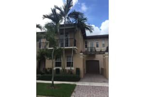8716 Blaze Ct, Cooper City, FL 33328, Sold 11/09/18