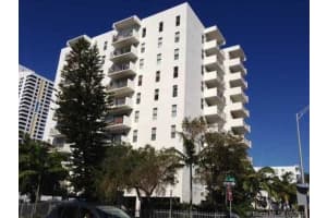 1300 Alton Rd #7d, Miami Beach, FL 33139, Sold 10/10/18