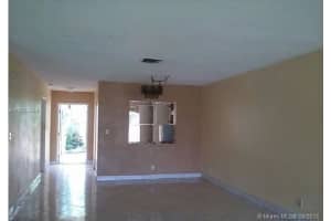 9425 Oakburst Ln D2, Tamarac, FL 33321, Sold 11/26/18