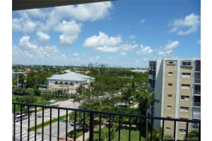 575 Crandon Blvd, Key Biscayne, FL 33149, Sold 09/28/18