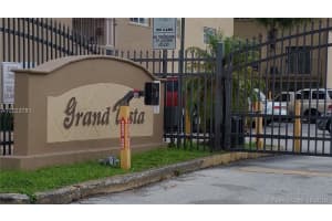 8851 NW 119th St, Hialeah, FL 33018, Sold 12/06/18