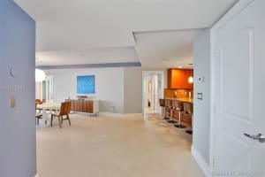1200 Holiday Dr, Fort Lauderdale, FL 33316, Sold 02/01/19