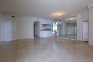 8925 Collins Ave #12j, Surfside, FL 33154, Sold 10/05/18