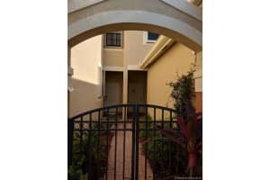 3907 Tree Top Dr, Weston, FL 33332, Sold 01/23/19