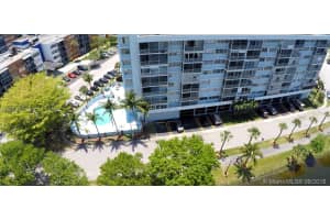 16850 S Glades Dr #8c, North Miami Beach, FL 33162, Sold 10/31/18