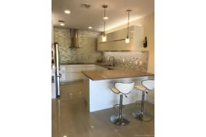 10904 NW 67th St, Doral, FL 33178, Sold 11/02/18