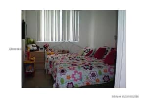 170 SE 14th St, Miami, FL 33131, Sold 01/09/19