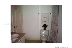 170 SE 14th St, Miami, FL 33131, Sold 01/09/19