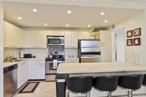 3350 NE 192 St # 5a-B, Aventura, FL 33180, Sold 03/09/20