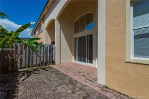 5450 NW 113th Ct, Doral, FL 33178, Sold 10/10/18
