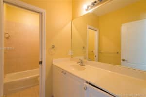 5450 NW 113th Ct, Doral, FL 33178, Sold 10/10/18