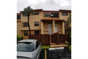 371 W Park Dr, Miami, FL 33172, Sold 10/26/18