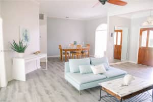 4060 1st Ln, Vero Beach, FL 32968, Sold 10/17/18