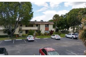 5545 N Lakewood Cir, Margate, FL 33063, Sold 12/07/18