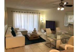 5199 NW 7th St, Miami, FL 33126, Sold 09/28/18