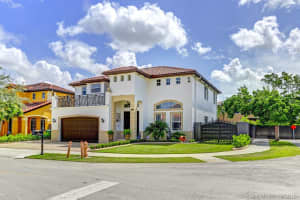 6191 SW 164th Ct, Miami, FL 33193, Sold 10/15/18