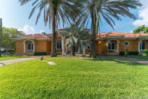280 N Hibiscus Dr, Miami Beach, FL 33139, Sold 03/12/19