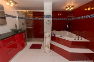 1833 S Ocean Dr, Hallandale Beach, FL 33009, Sold 03/19/19