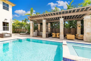 10440 NW 69th Terrace, Doral, FL 33178, Sold 10/01/18
