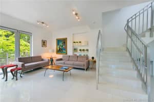 1027 Michigan Ave #2b, Miami Beach, FL 33139, Sold 10/07/19