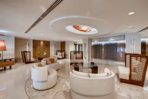 2555 Collins Ave, Miami, FL 33140, Sold 06/20/19