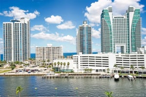 400 Leslie Dr, Hallandale Beach, FL 33009, Sold 11/14/18