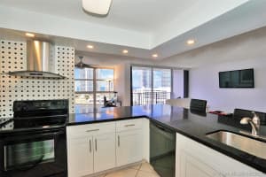 400 Leslie Dr, Hallandale Beach, FL 33009, Sold 11/14/18