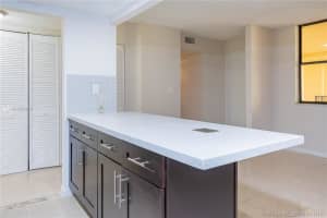 3350 NE 192 St # 3h-B, Aventura, FL 33180, Sold 01/25/19