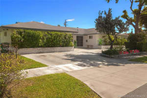 20001 NE 20th Ct, Miami, FL 33179, Sold 11/01/18