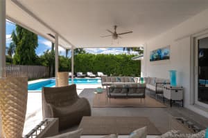 20001 NE 20th Ct, Miami, FL 33179, Sold 11/01/18