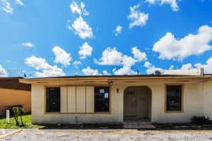 7956 Pembroke Rd, Miramar, FL 33023, Sold 10/19/18