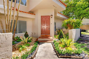 7527 SW 109th Ave, Miami, FL 33173, Sold 11/21/18