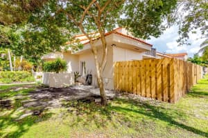 7527 SW 109th Ave, Miami, FL 33173, Sold 11/21/18