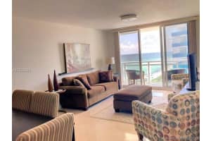 6917 Collins Ave, Miami, FL 33141, Sold 08/21/19