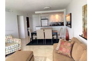 6917 Collins Ave, Miami, FL 33141, Sold 08/21/19