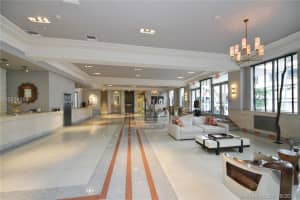 2135 Washington Ct, Miami Beach, FL 33139, Sold 10/03/18