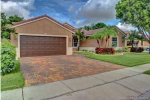 382 SW 200th Terrace, Pembroke Pines, FL 33029, Sold 12/19/18