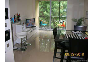 8810 Fontainebleau Blvd, Miami, FL 33172, Sold 10/03/18