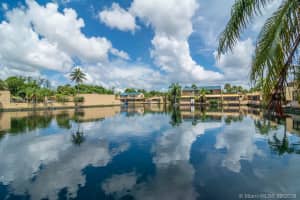 15894 Kilmarnock Dr, Miami Lakes, FL 33014, Sold 02/08/19