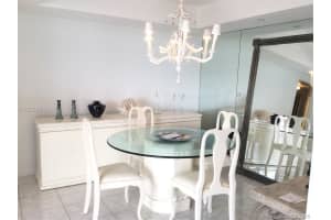 3610 Yacht Club Dr, Miami, FL 33180, Sold 12/20/18