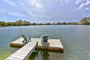 7076 SW 48th Ln, Miami, FL 33155, Sold 04/15/19
