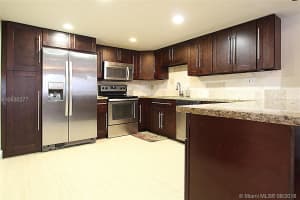 533 NW 98th Ave, Plantation, FL 33324, Sold 11/02/18