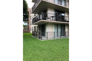 13020 SW 92nd Ave APT A111, Miami, FL 33176, Sold 09/28/18