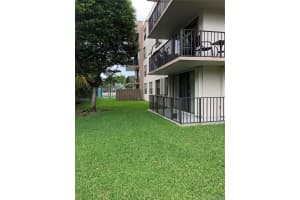 13020 SW 92nd Ave APT A111, Miami, FL 33176, Sold 09/28/18