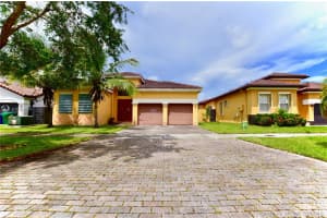 8825 NW 178th St, Hialeah, FL 33018, Sold 10/17/18